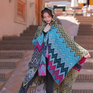 Free Travel Women's Shawl